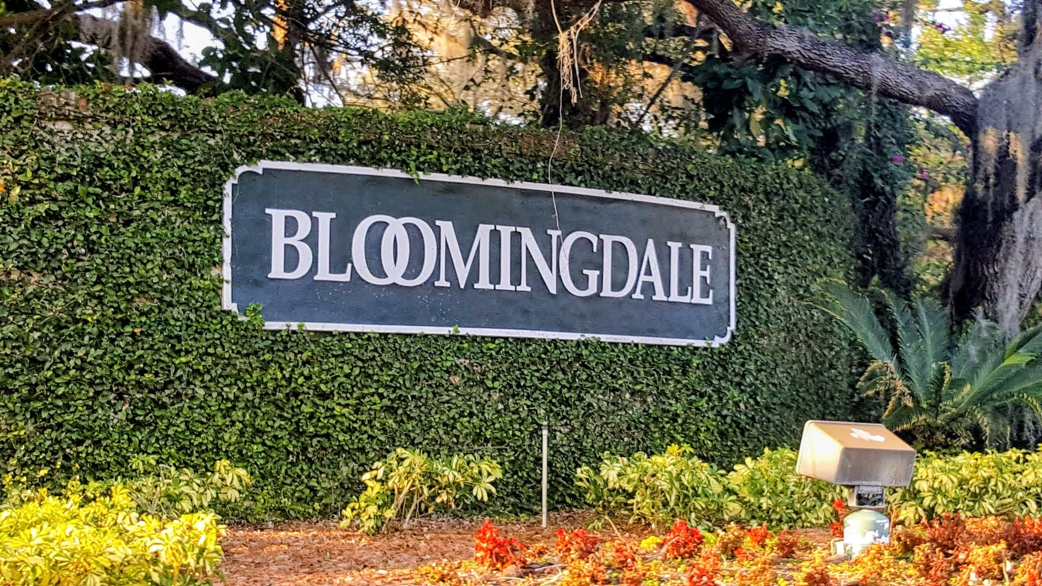 Bloomingdale community entrance in Valrico, FL — Best Bay Services handyman